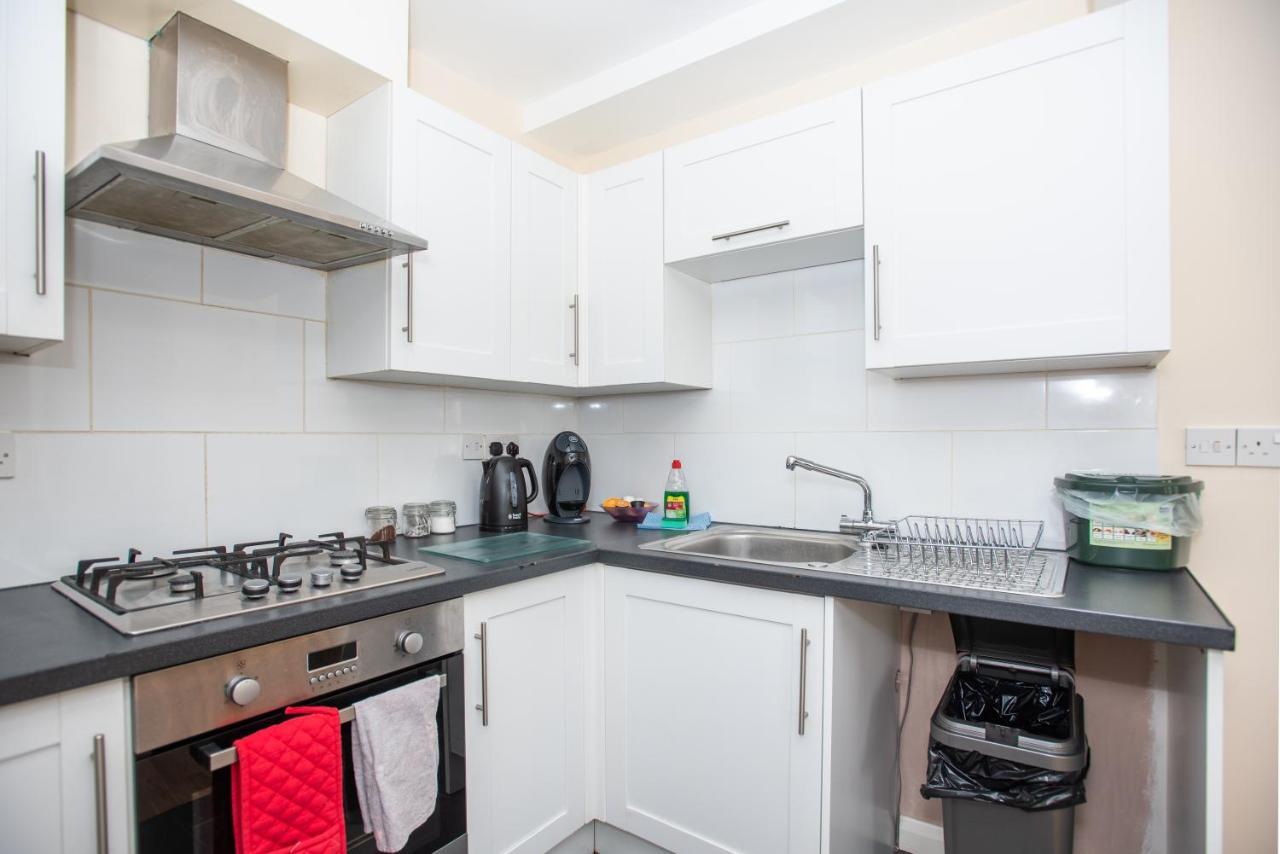 Cowley Spacious Flat With Parking, Оксфорд Экстерьер фото